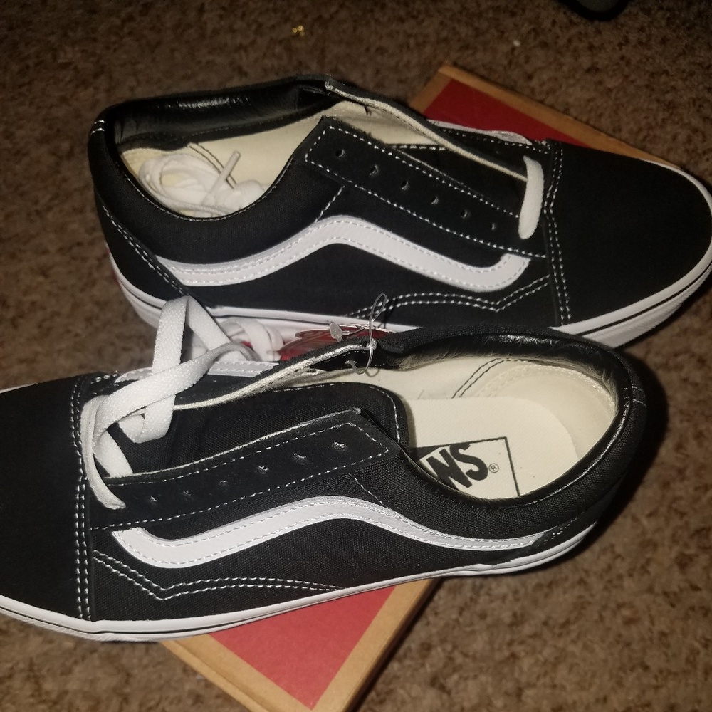 Van's